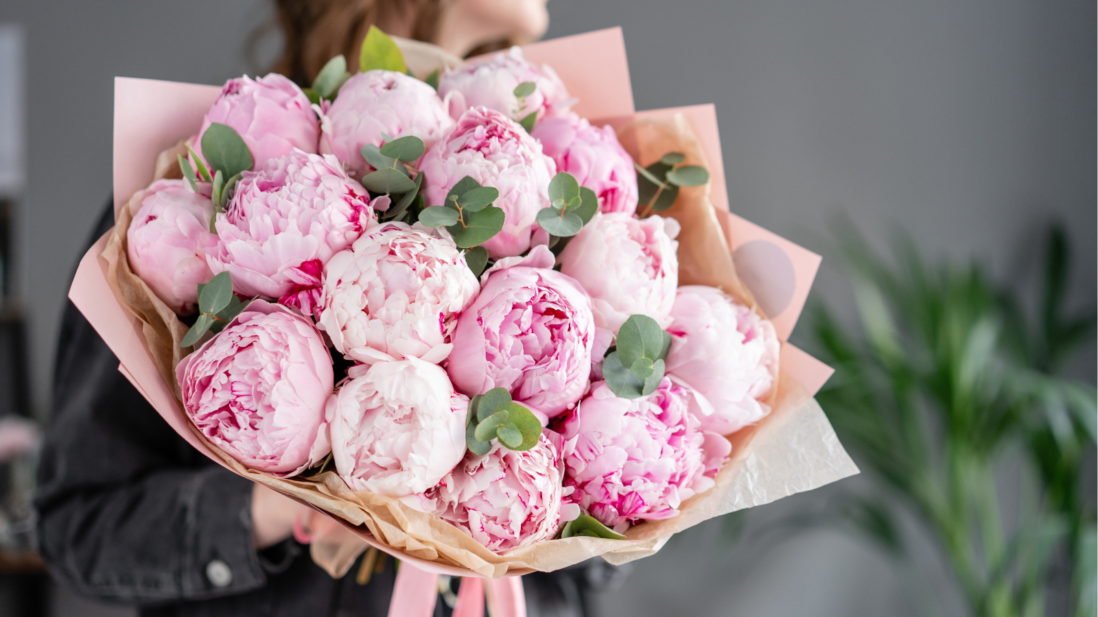 Same-Day Flower Delivery in Bangkok: How to Order the Perfect Bouquet | DP FLOWERS BANGKOK