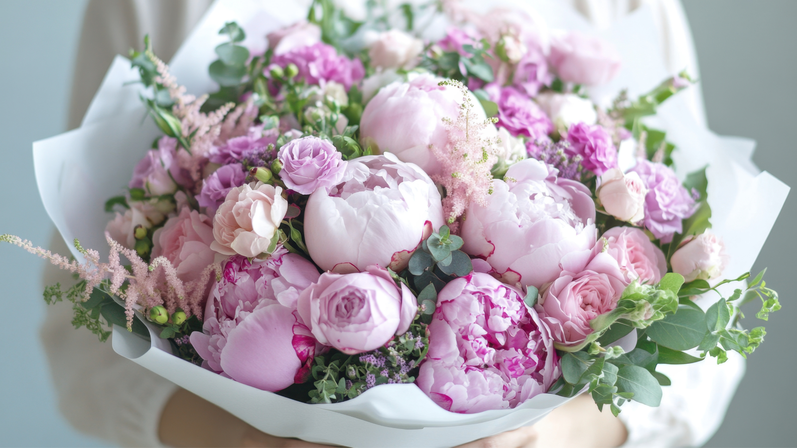 Luxury Flower Bouquets in Bangkok: What Makes Them Special? | DP FLOWERS BANGKOK